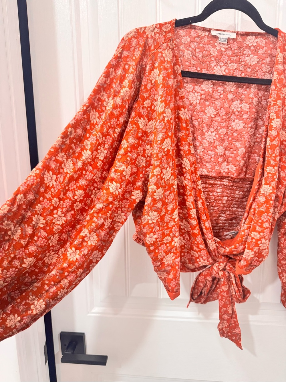 American Eagle Outfitters Red Floral Tie-Front Blouse - Picture 4 of 7